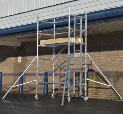Aluminium Scaffold Tower with Optional Platform Heights, Width and Depths