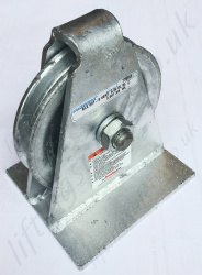 Crosby 601S Vertical Lead pulley Blocks. Option Painted or Galvanized - Range from 1810kg to 4540kg