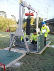 Portable Gantry For The Water Indutry