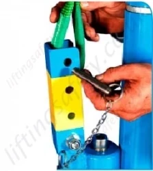 Assembly of the portible Davit System