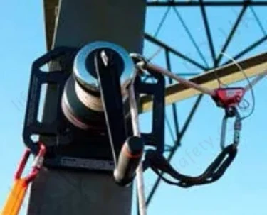 500kg Rigging Winch Mounted On Pylon 500kg Rigging Winch Mounted On Pylon