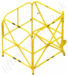 Portable manhole guard with integrated mast which is used in conjunction with a 610 mm davit arm for confined spaces fall protection and retrieval.
